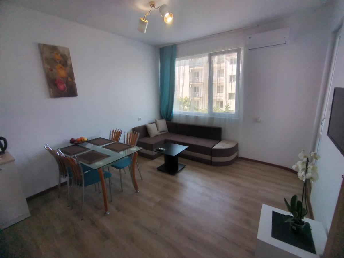 The Center Apartments Comfort Sandanski Exteriör bild
